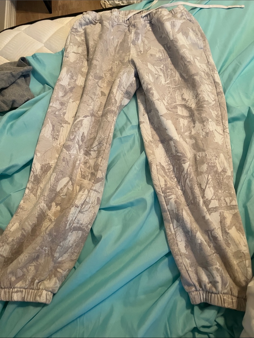 Hollister Neutral Camouflage-Print Jogger Pants